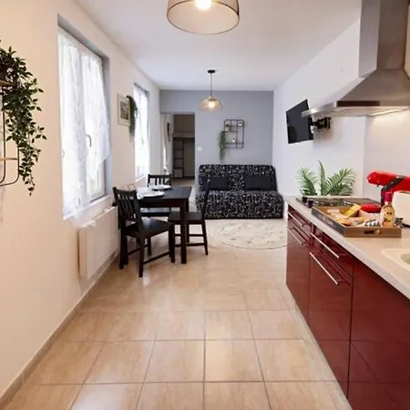 Ld - Location Montlucon Apartment Exterior photo