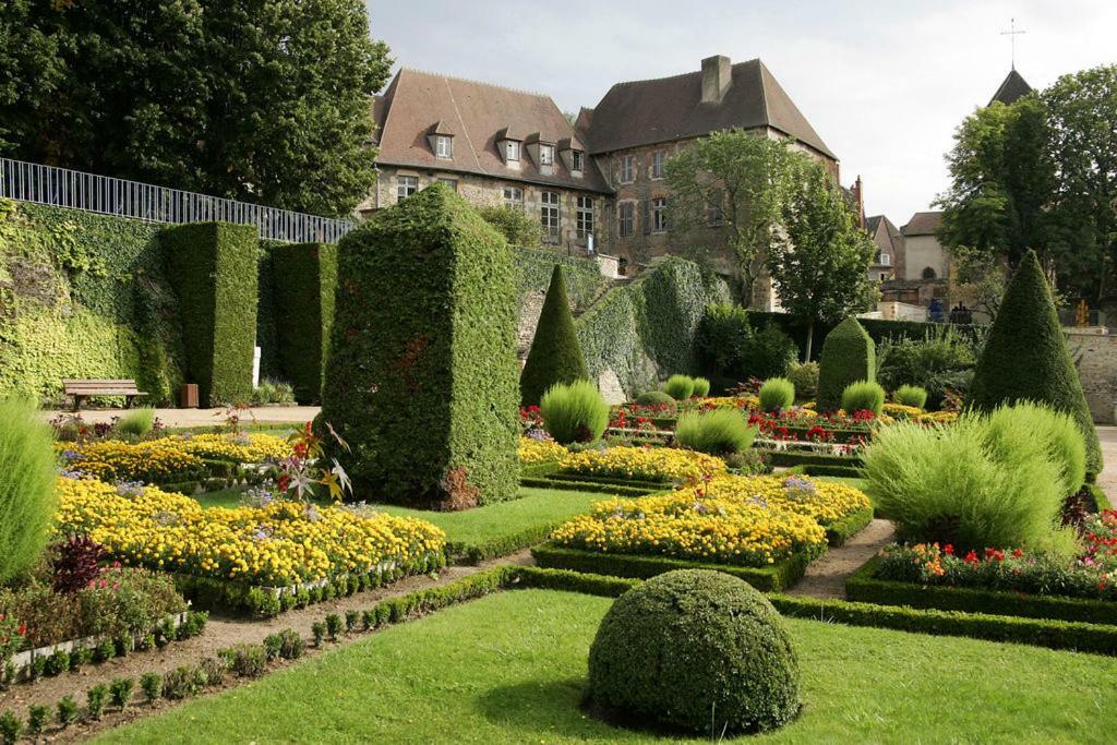 Ld - Location Apartment Montlucon